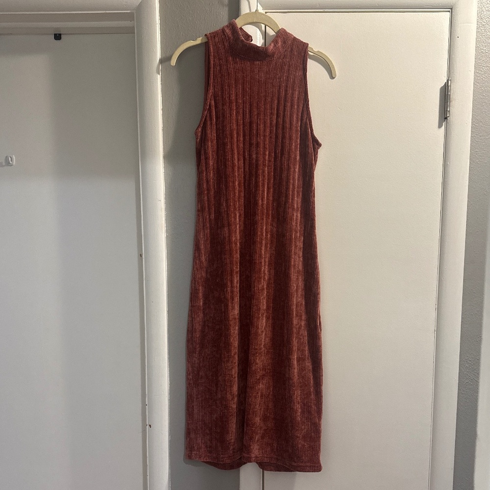 Lulus Velvet Sleeveless Midi Dress